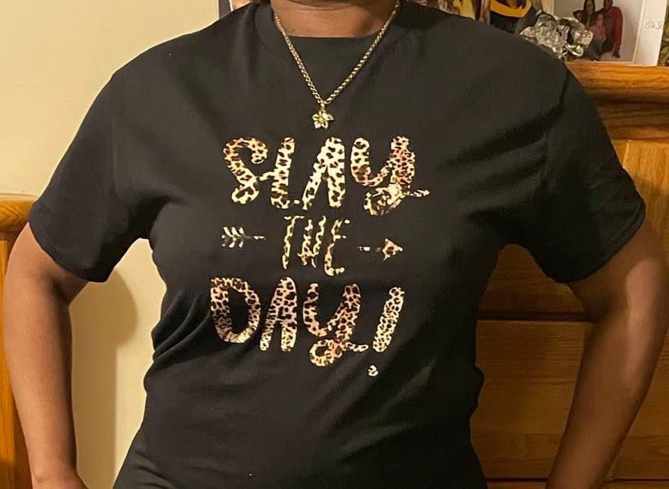 Women’s “Slay the Day” Print Tee
